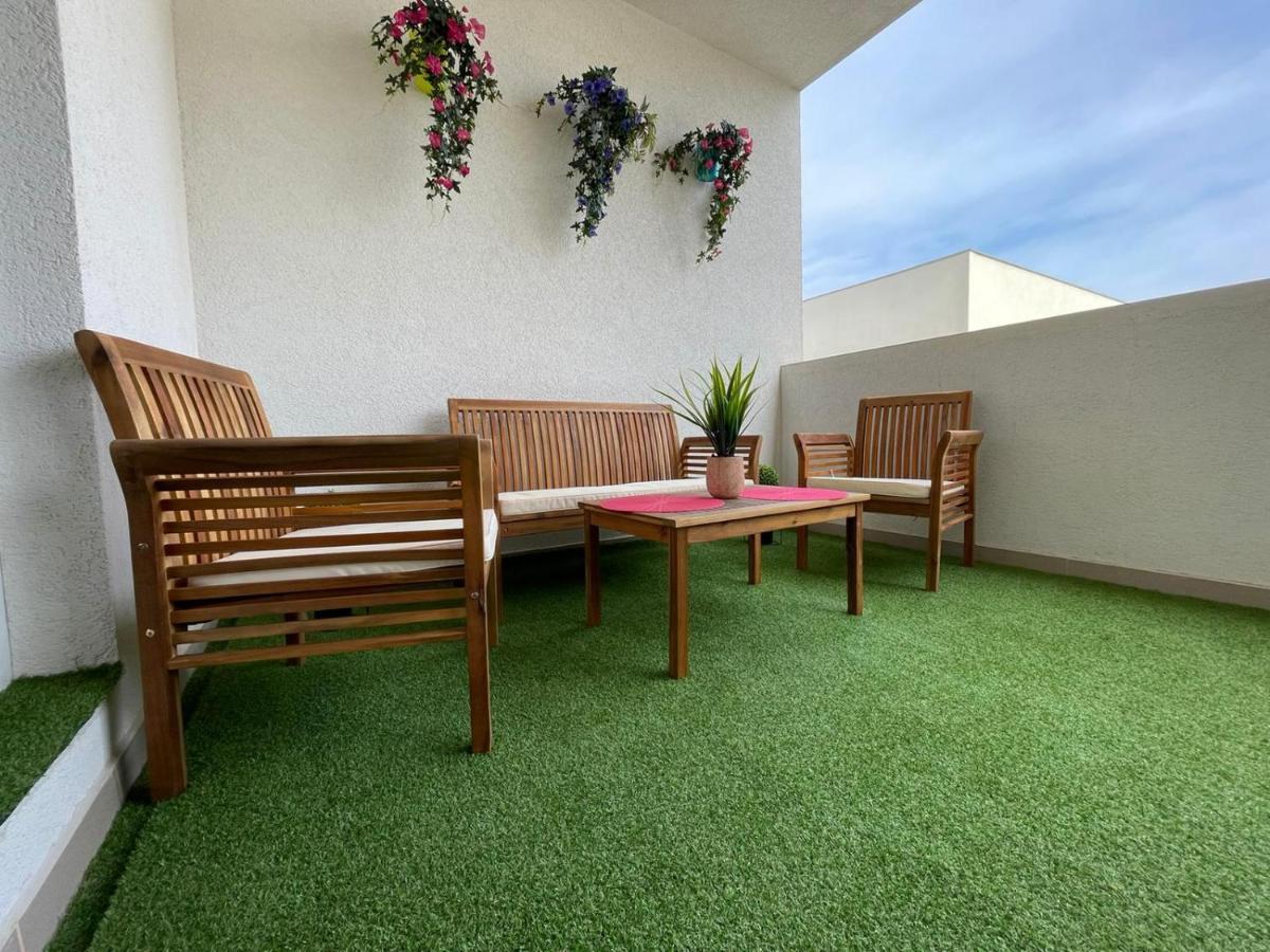 Sunshine Summer Residence Navodari Luaran gambar